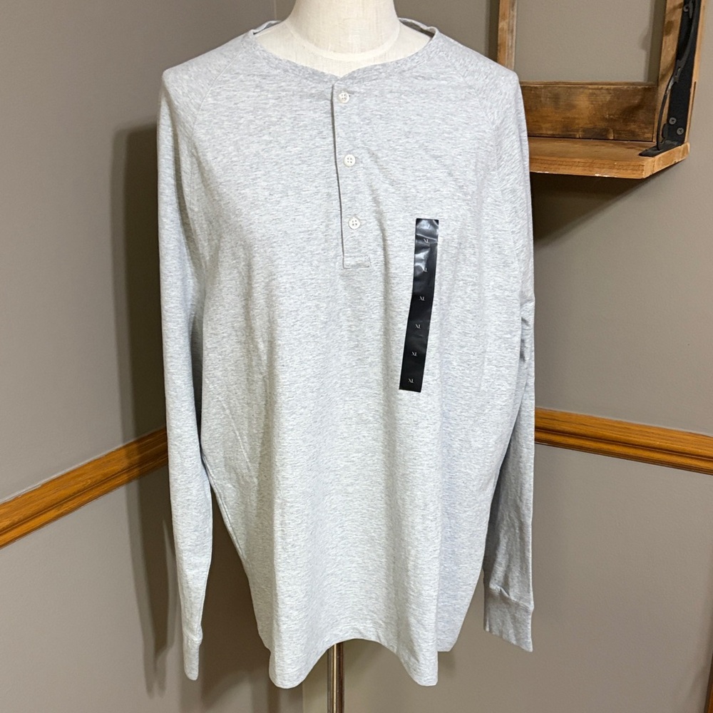 Banana Republic Gray Henley long sleeve Shirt size XL